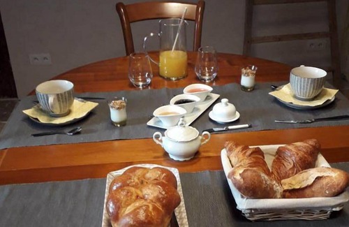 Tauxigny Bed & Breakfast | Le Clos de la Briollerie