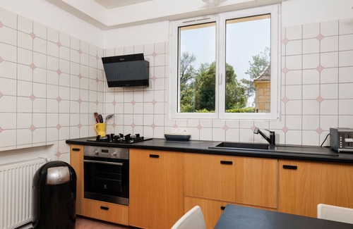 Libourne House | Le Clos de la Capelle – Charm & Comfort in Libourne, Private Garden and Spacious Areas for 8 People