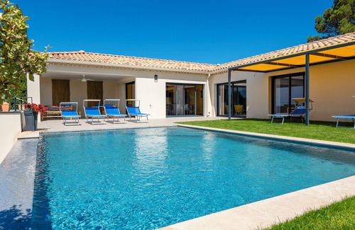 Beaumes-de-Venise Villa | Le Clos de la Borie - luxury villa with pool, near Mont Ventoux