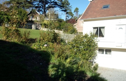 Veulettes-sur-Mer House | Le Clos des Camélias - VEULETTES SUR MER