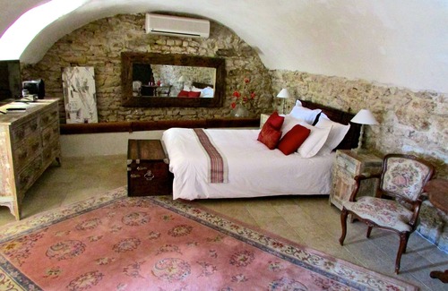 Saint-Germain-Nuelles Bed & Breakfast | Le Clos du Cher en Beaujolais