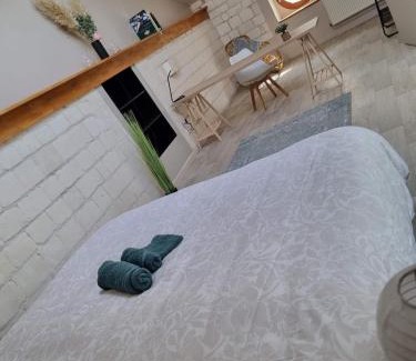 Chalons-en-Champagne House | Le Clos du Lys