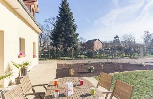 Greuville House | Le Clos Enchanté - GREUVILLE