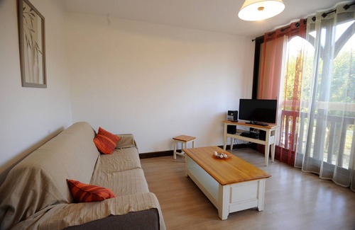 Saint-Vincent-de-Cosse Apartment | Le Clos des Rives Appart N°04 Air-conditioned