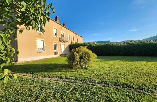 Gray-la-Ville Apartment | Le Clos Mauron Numéro 12