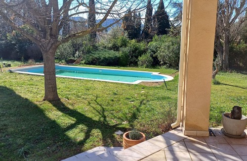 Gemenos Villa | Le Clos Provençal - Quiet house, garden & pool 8 people