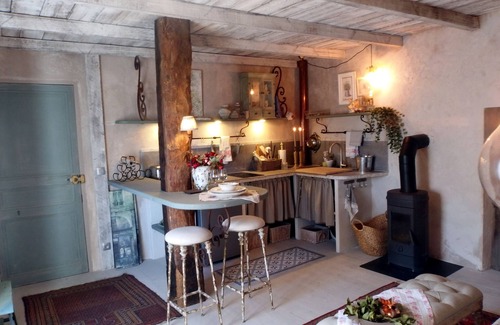 Le Collet Apartment | Le Cochon Heureux - Romantic apartment for two
