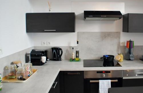 Angouleme Apartment | Le coeur d'Angoulême, calme et spacieux