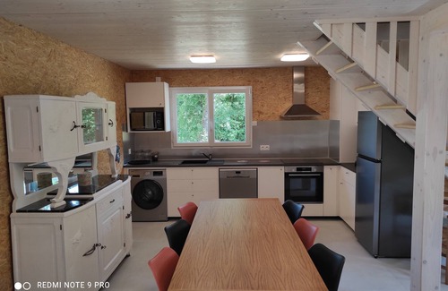 Pont-de-Poitte Ski Chalet | Le Coin de Pêche Chalet à 300m du lac de Vouglans