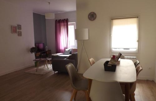 Salon-de-Provence Apartment | le COIN salonais