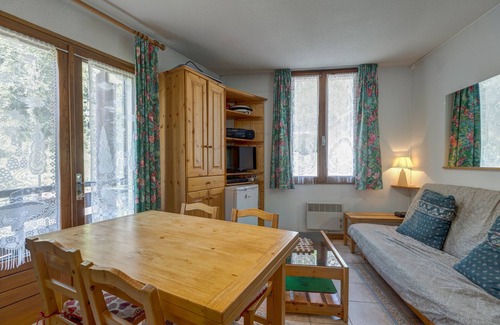 La Giettaz Apartment | Le Col des Aravis - Two Bedroom Apartment, Sleeps 5