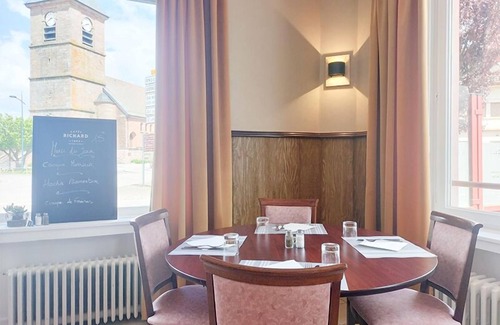 Corcieux Hotel | Le commerce d'Ophelie