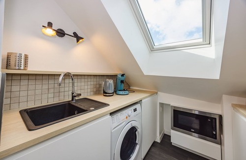 Bruz Apartment | Le Cosy Comble - 10 min Campus Kerlann