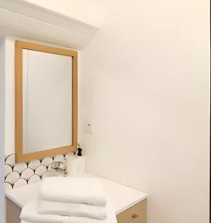 Agen Apartment | Le Cosy magnifique T2 neuf Centre ville Gare 800 m