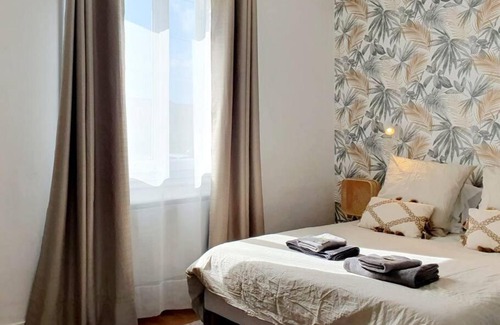 Bruz Apartment | Le Cosy Palm Tree by Madame Conciergerie