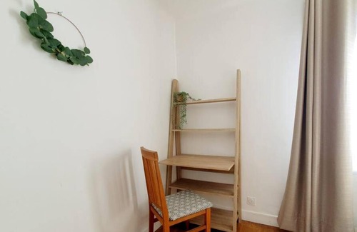 Bruz Apartment | Le Cosy Palm Tree by Madame Conciergerie