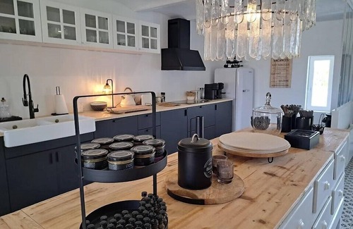 Valernes Hotel | LE COTTAGE DE SOPHIE