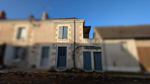 L'Ile-Bouchard House | Le Cottage et la Tiny des Cartes - 2 maisons
