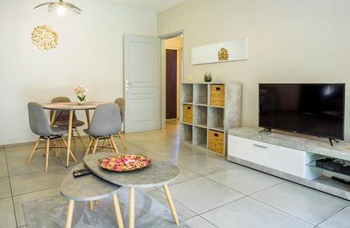 Saint-Paul Apartment | Le Dashan Cosy-Rénové-Proche étang et Plage