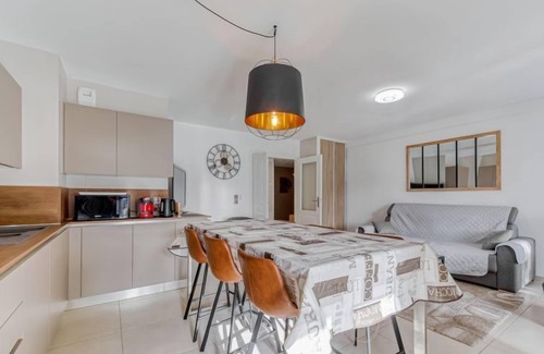 Cavalaire-sur-Mer Apartment | Le Domaine by Interhome
