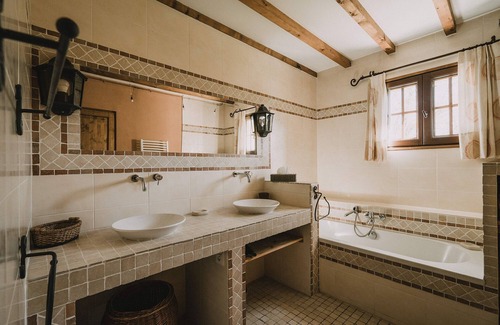 Saint-Julien-en-Born House | Le Domaine de Petiosse