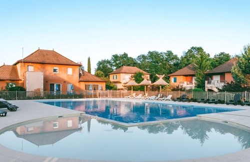 Prayssac Apartment | Le Domaine de Claire Rive by Interhome