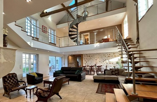 Chatillon-la-Borde House | Le Domaine de Jade