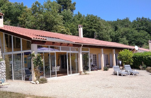 Gattieres House | Le Domaine de la Cote d'Azur holiday house - Upper House, 6 persons