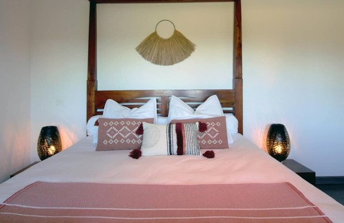 Cubnezais House | Le Domaine de la Ronce