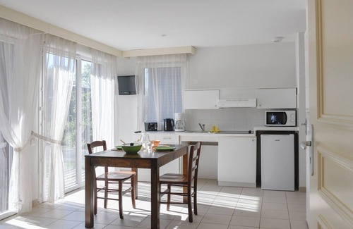 Montreal Apartment | Le Domaine de Saint Orens 2p4