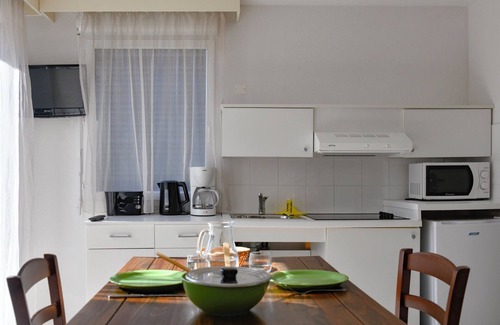 Montreal Apartment | Le Domaine de Saint Orens 2p4