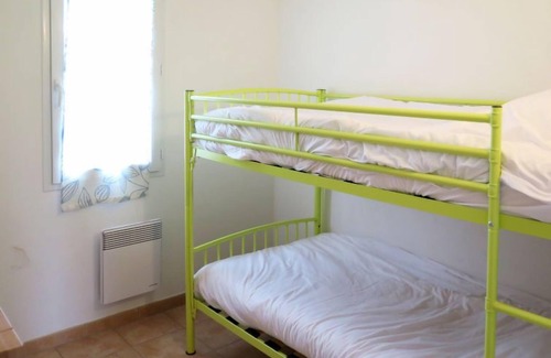 Barbaste Apartment | Le Domaine du Golf d'Albret by Interhome