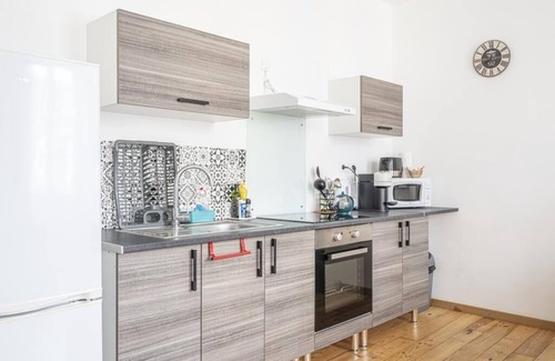 Centre Ville Apartment | Le Douillet Béarnais, your haven of peace