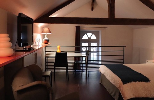 Republique House | Le Doyenné - Entrée Autonome