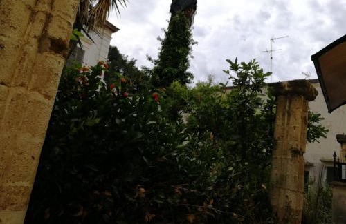 Alezio House | Le due colonne