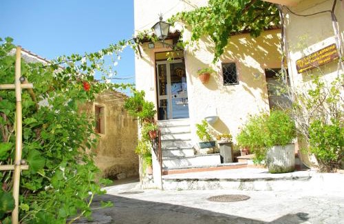 Aieta Hotel | Le Due Lanterne