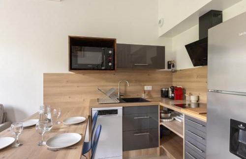 Apt Apartment | Le Duplex des Ocres - 2 bedrooms - Air conditioning - WiFi