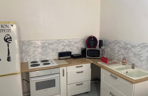 Anatole France Danton Condo | Le Famillial near the station