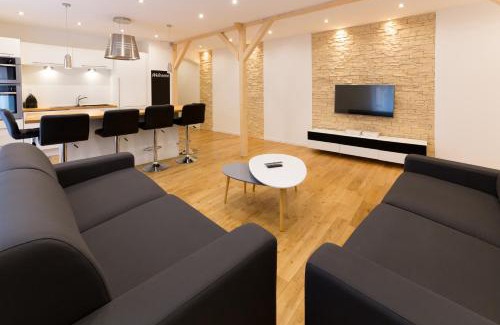 Poincare Apartment | Le Faubourg - Apt 3étoiles, Centre Ville, Calme, Spacieux