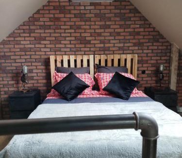 Bischoffsheim House | Le fenil du Grand Dormeur