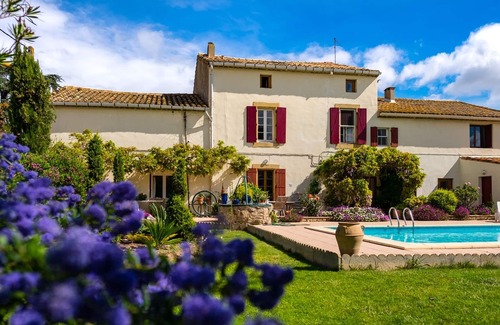 Mirepeisset House | Le Fitou - 3 bedroom Gite with garden and pool near Canal du Midi in Languedoc