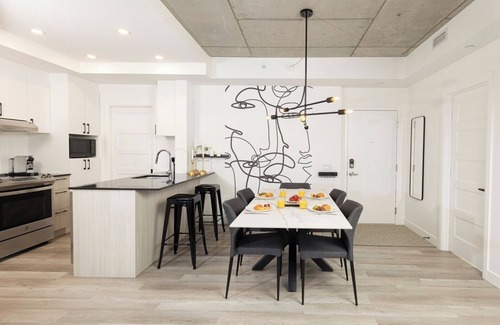 Saint-Roch Apartment | Le Fleurdelysé | Parking | Pool and BBQ | AC