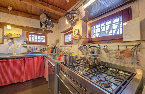 Pertica Alta House | Le Fratte sport and relax in hilly area, Pertica Alta, Italy