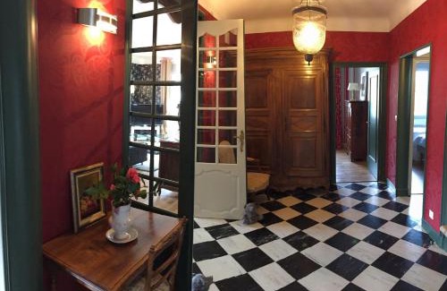 Entraygues-sur-Truyere Apartment | Le Gîte de Jean
