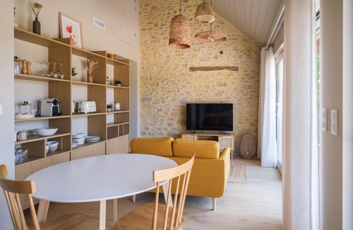 Saint-Andre-dAllas Apartment | Le gîte de la Clairière