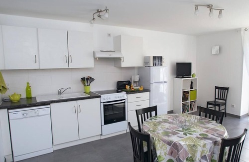 Saint-Benigne House | Le Gîte de Léal - Saint-benigne