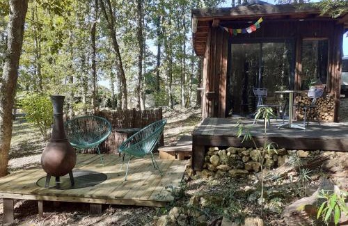 Couze-et-Saint-Front House | Le gîte de la cabane de l'oiseau