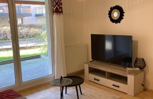 Quartier Saint-Leon Apartment | Le gîte de Marc - Parking privé gratuit + terrasse