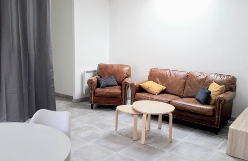 Vulaines-sur-Seine House | "Le Gîte du Clos *" - 2 bedroom house, garden, garage 5 km from Fontainebleau