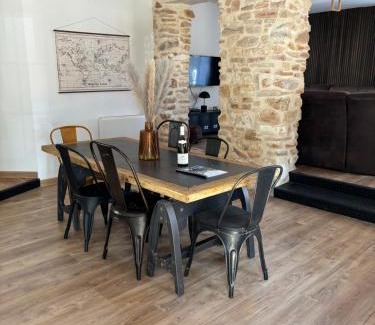 Chatenoy-le-Royal House | Le gîte du Château Mouton